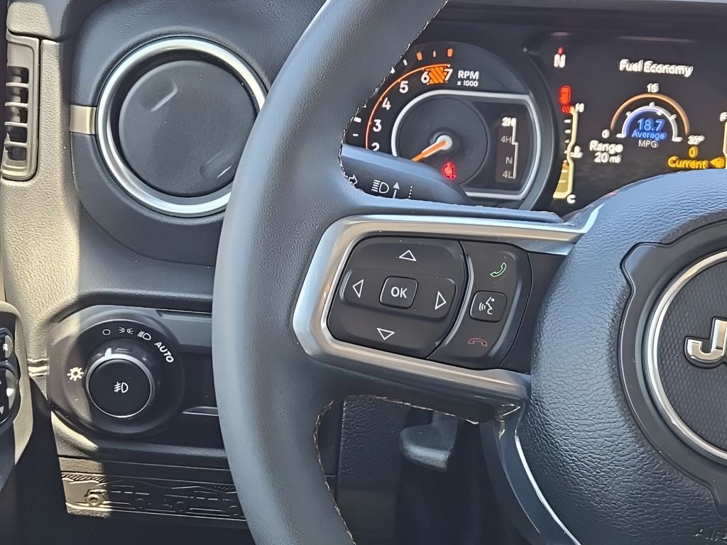 2024 Jeep Wrangler Sahara