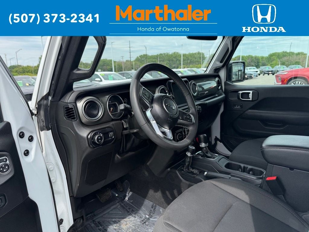 2023 Jeep Gladiator Overland