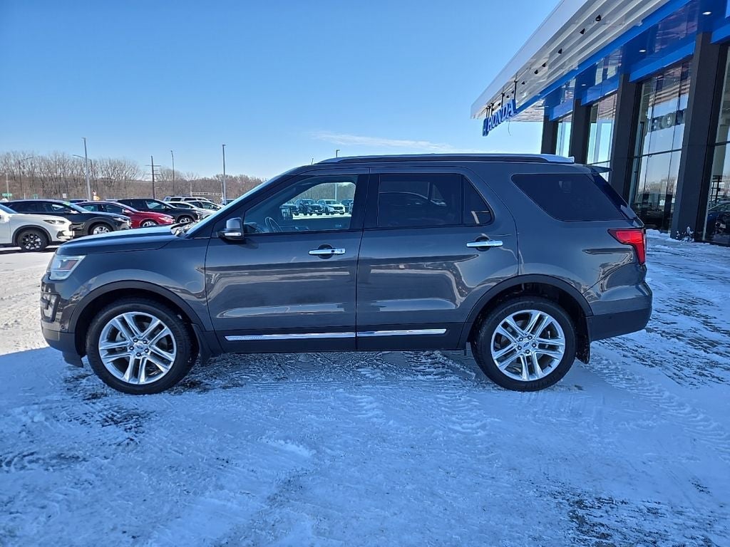 Used 2017 Ford Explorer Limited with VIN 1FM5K8F81HGB60897 for sale in Albert Lea, Minnesota