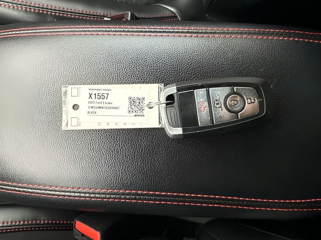 2025 Ford Escape ST-Line
