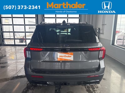 2025 Ford Explorer ST-Line