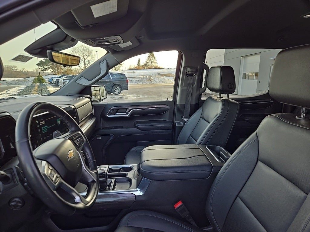 2024 Chevrolet Silverado 1500 LTZ