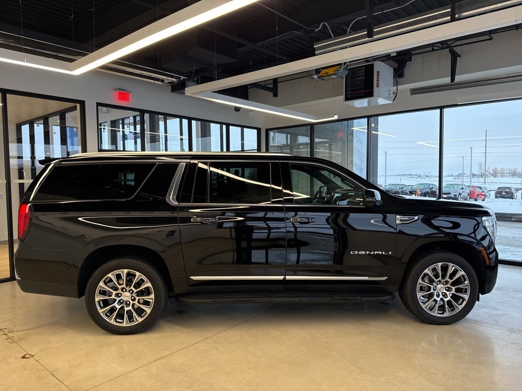 2025 GMC Yukon XL Denali