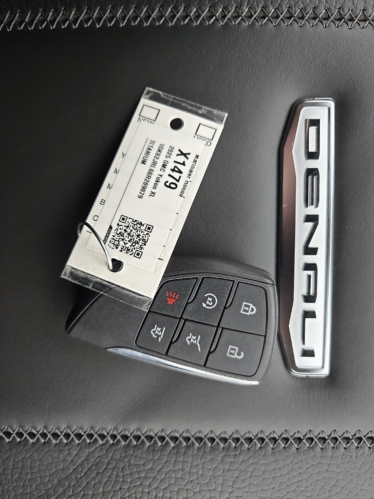 2025 GMC Yukon XL Denali
