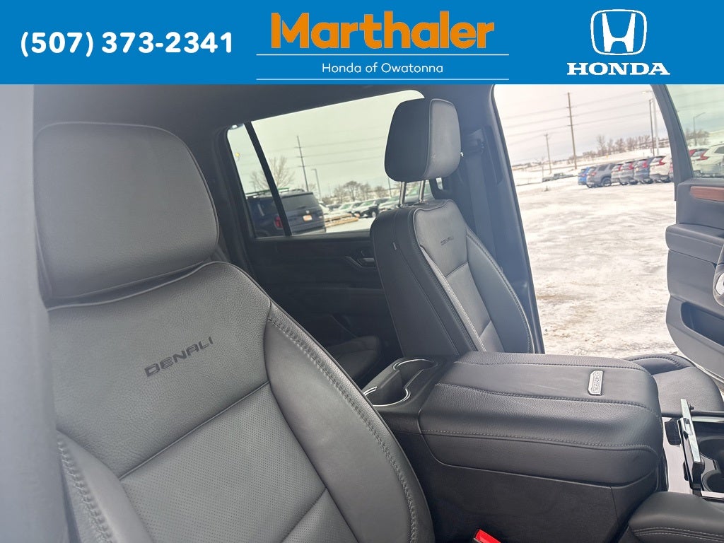 2025 GMC Yukon XL Denali