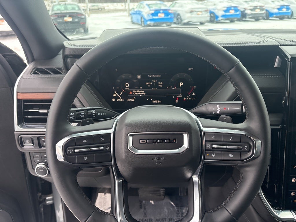 2025 GMC Yukon XL Denali