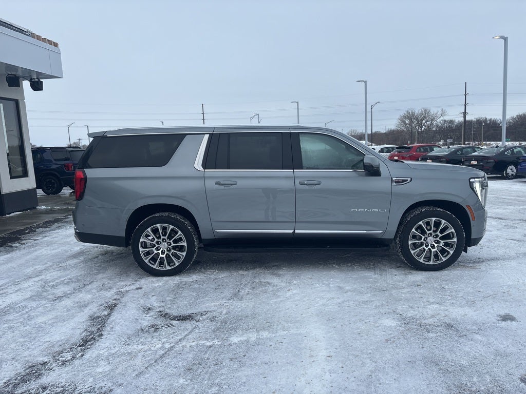 2025 GMC Yukon XL Denali