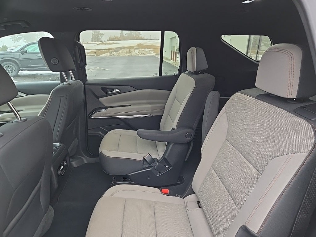 2025 Chevrolet Traverse LT 2LT