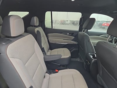 2025 Chevrolet Traverse LT 2LT