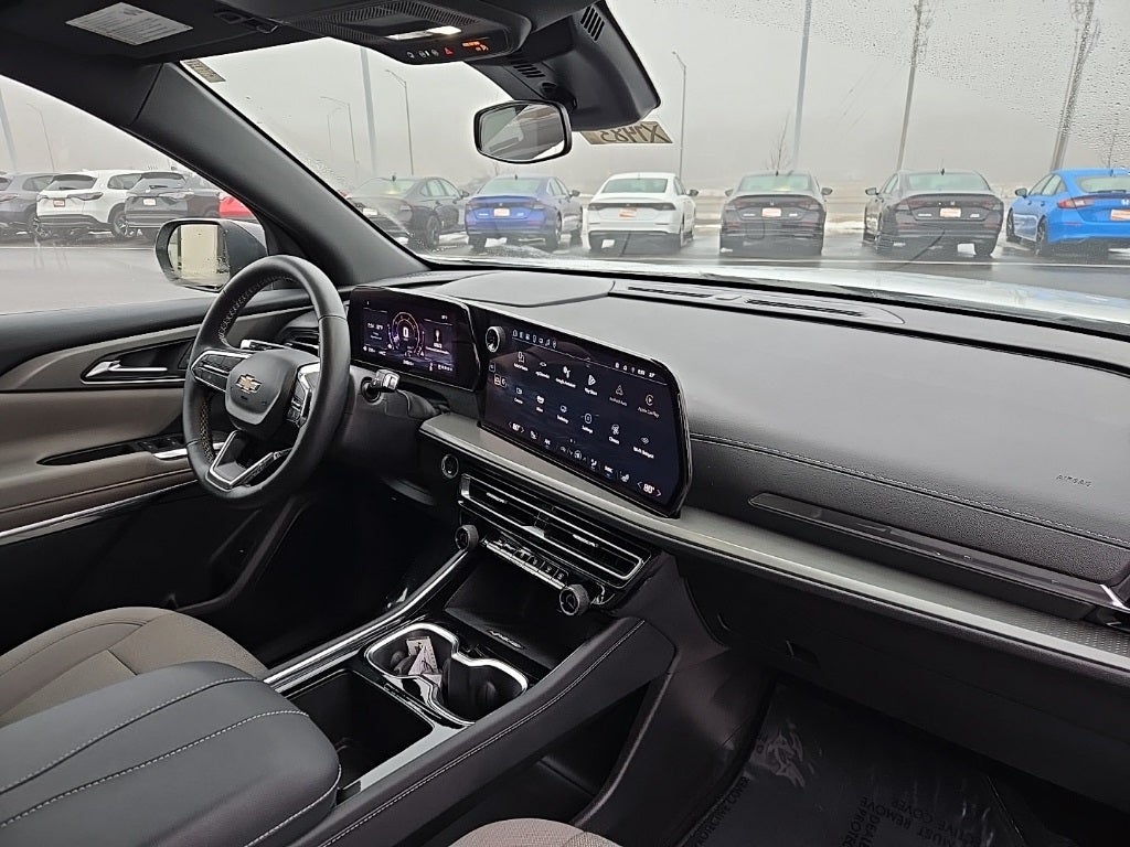 2025 Chevrolet Traverse LT 2LT