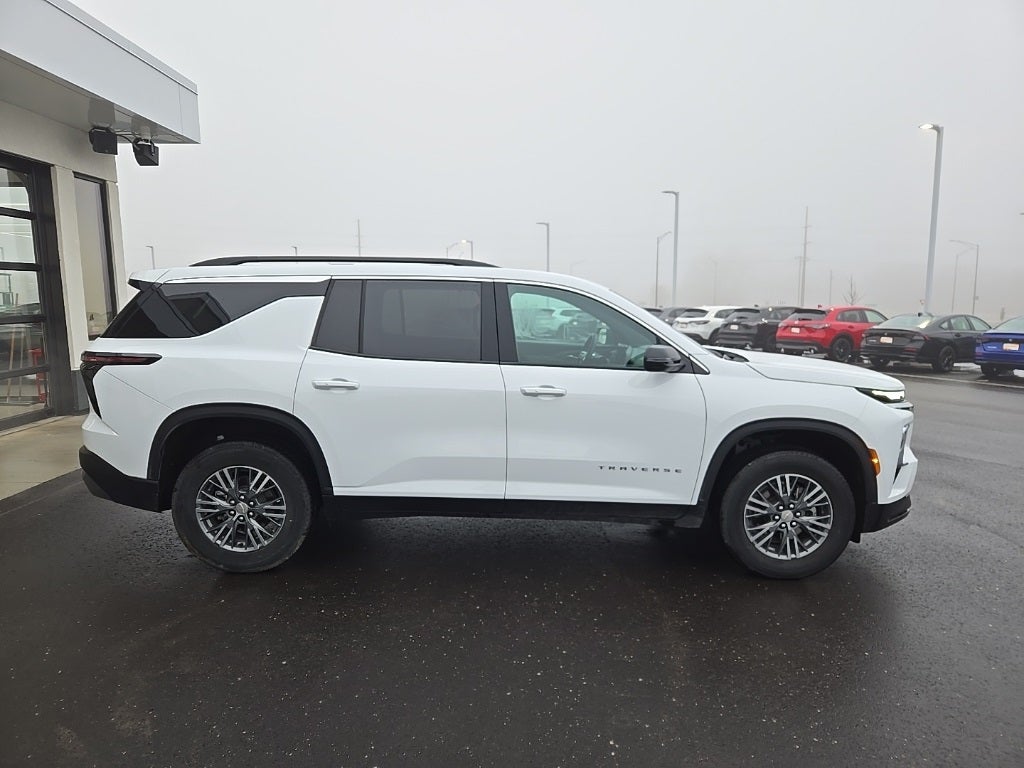 2025 Chevrolet Traverse LT 2LT