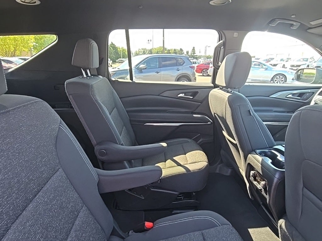 2025 Chevrolet Traverse LT 2LT