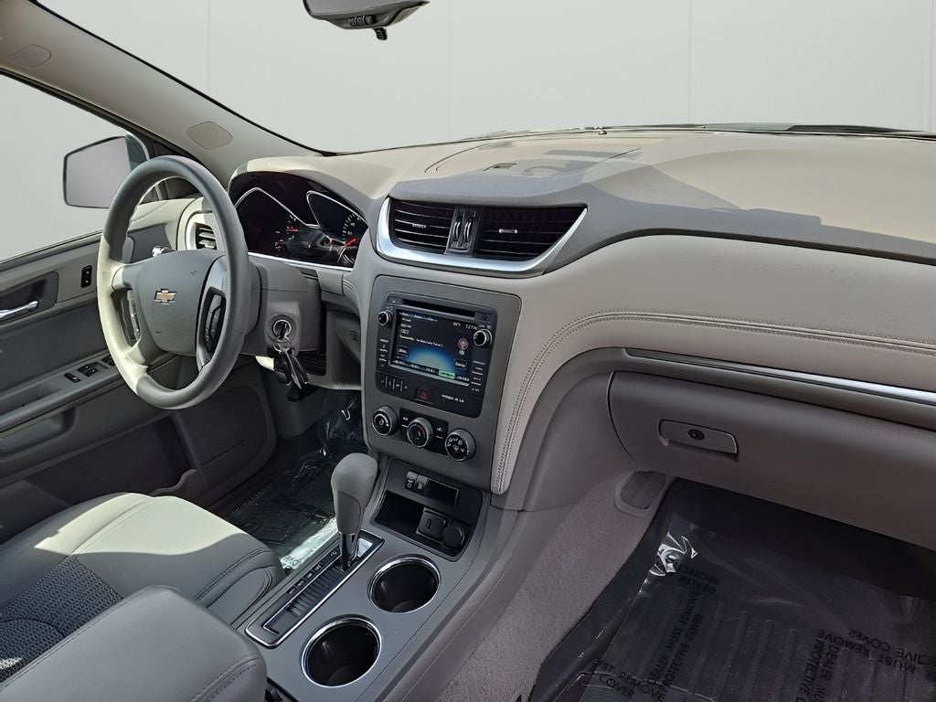 2017 Chevrolet Traverse LS