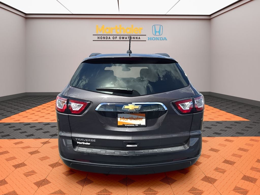 2017 Chevrolet Traverse LS