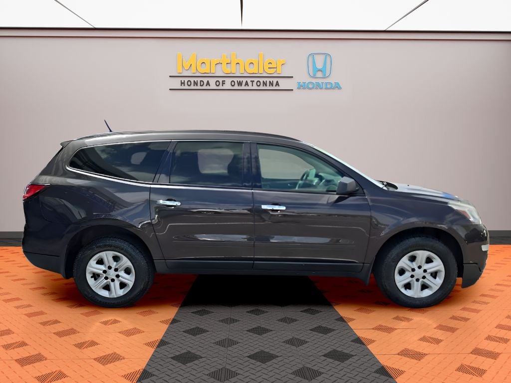2017 Chevrolet Traverse LS