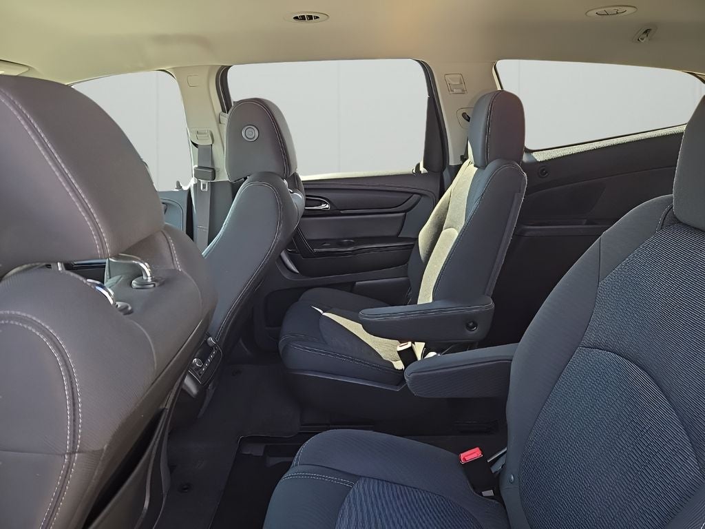 2017 Chevrolet Traverse 2LT 2LT