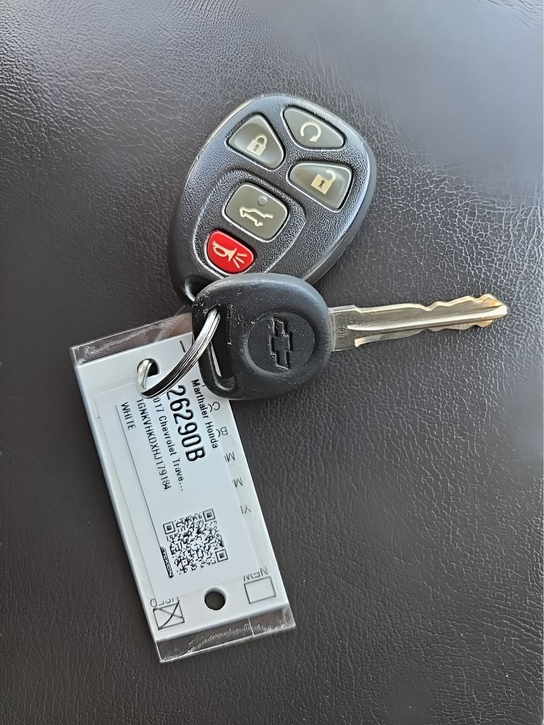 2017 Chevrolet Traverse 2LT 2LT