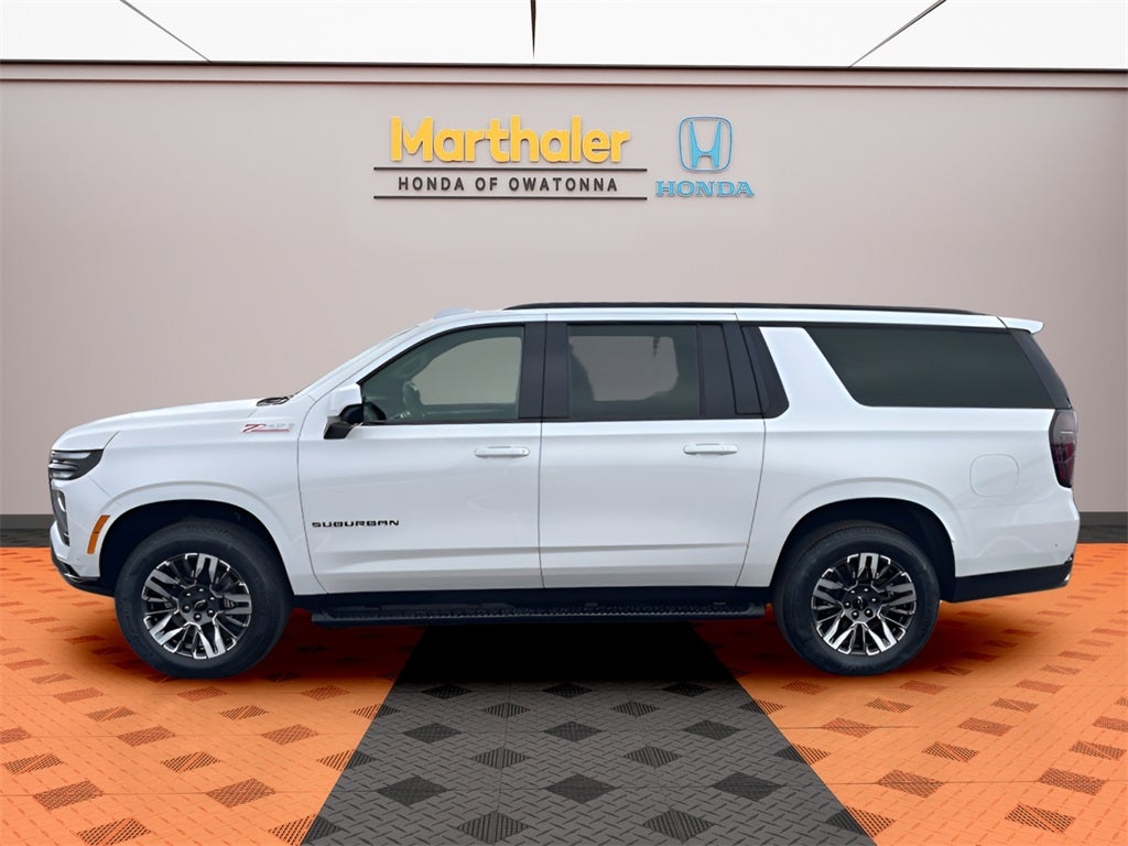 Used 2025 Chevrolet Suburban Z71 with VIN 1GNS6DRD0SR279749 for sale in Albert Lea, Minnesota