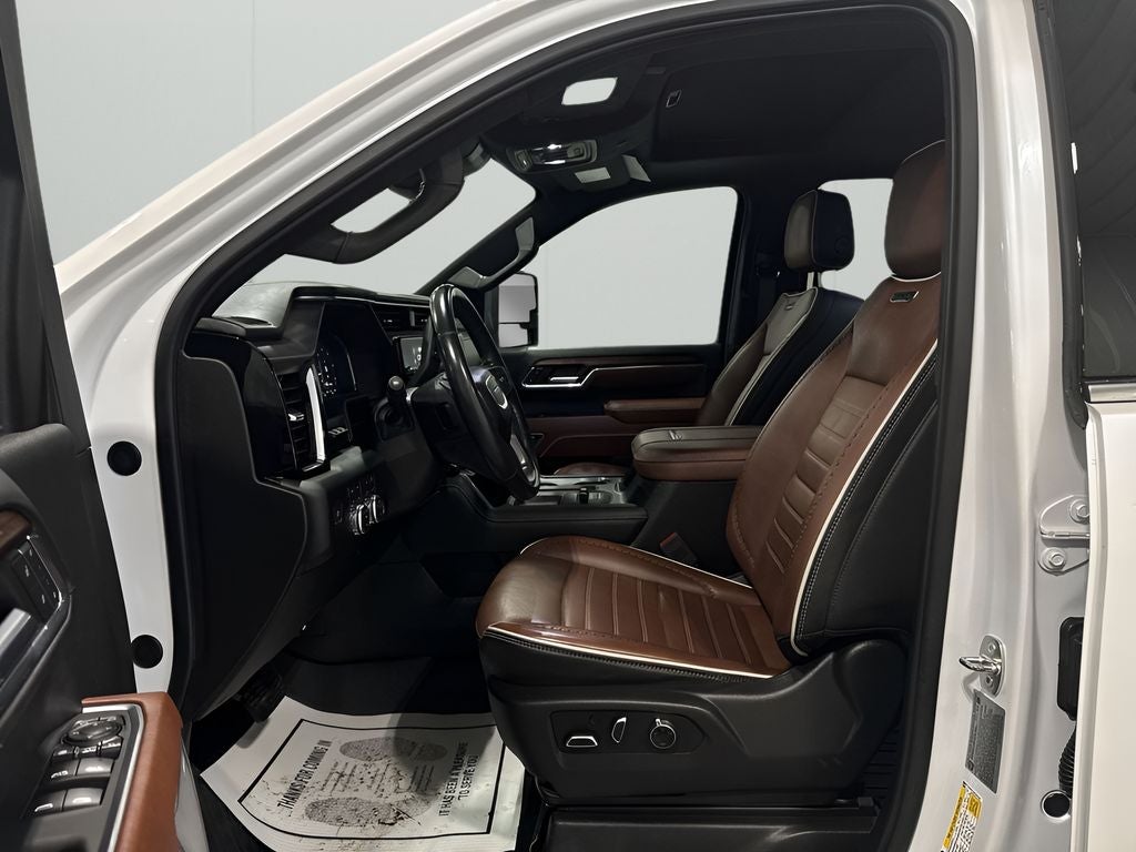 2024 GMC Sierra 2500HD Denali Ultimate