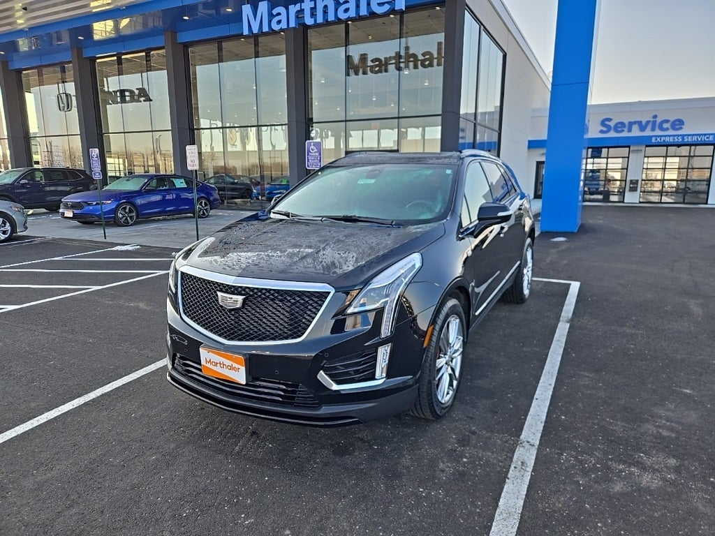 2023 Cadillac XT5 Sport