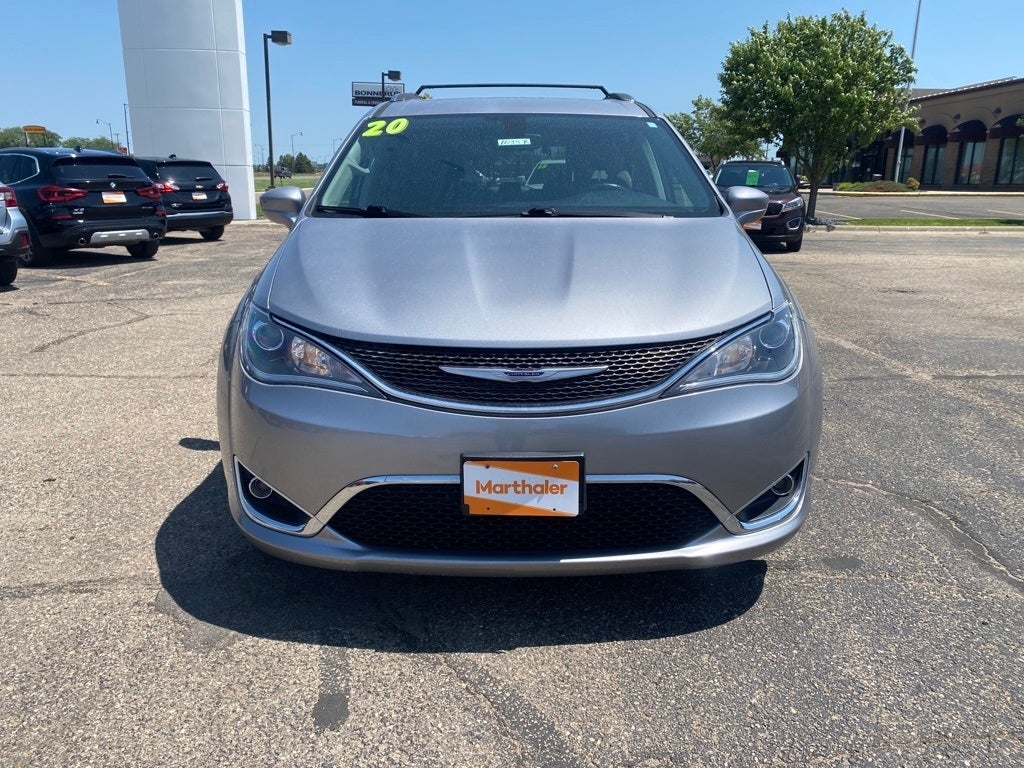 Used 2020 Chrysler Pacifica Touring L with VIN 2C4RC1BG3LR276942 for sale in Albert Lea, Minnesota