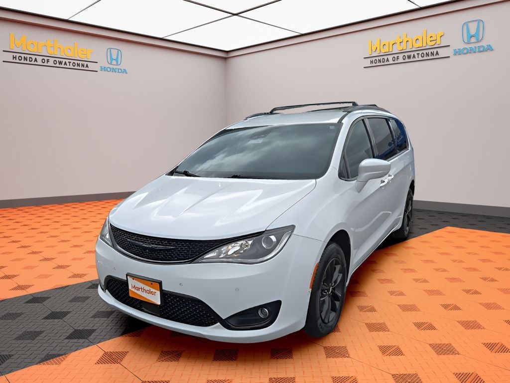 2020 Chrysler Pacifica Launch Edition