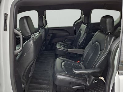 2020 Chrysler Pacifica Launch Edition