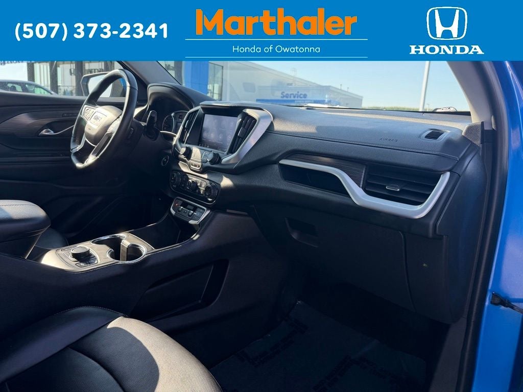 2024 GMC Terrain SLT
