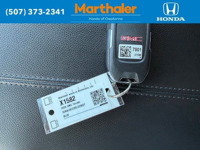 2024 GMC Terrain SLT