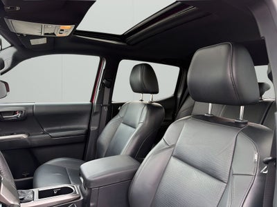 2022 Toyota Tacoma Limited V6