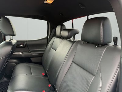 2022 Toyota Tacoma Limited V6