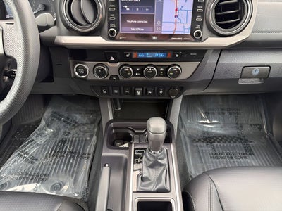 2022 Toyota Tacoma Limited V6