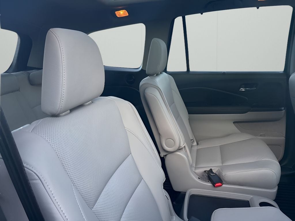 2021 Honda Pilot Elite