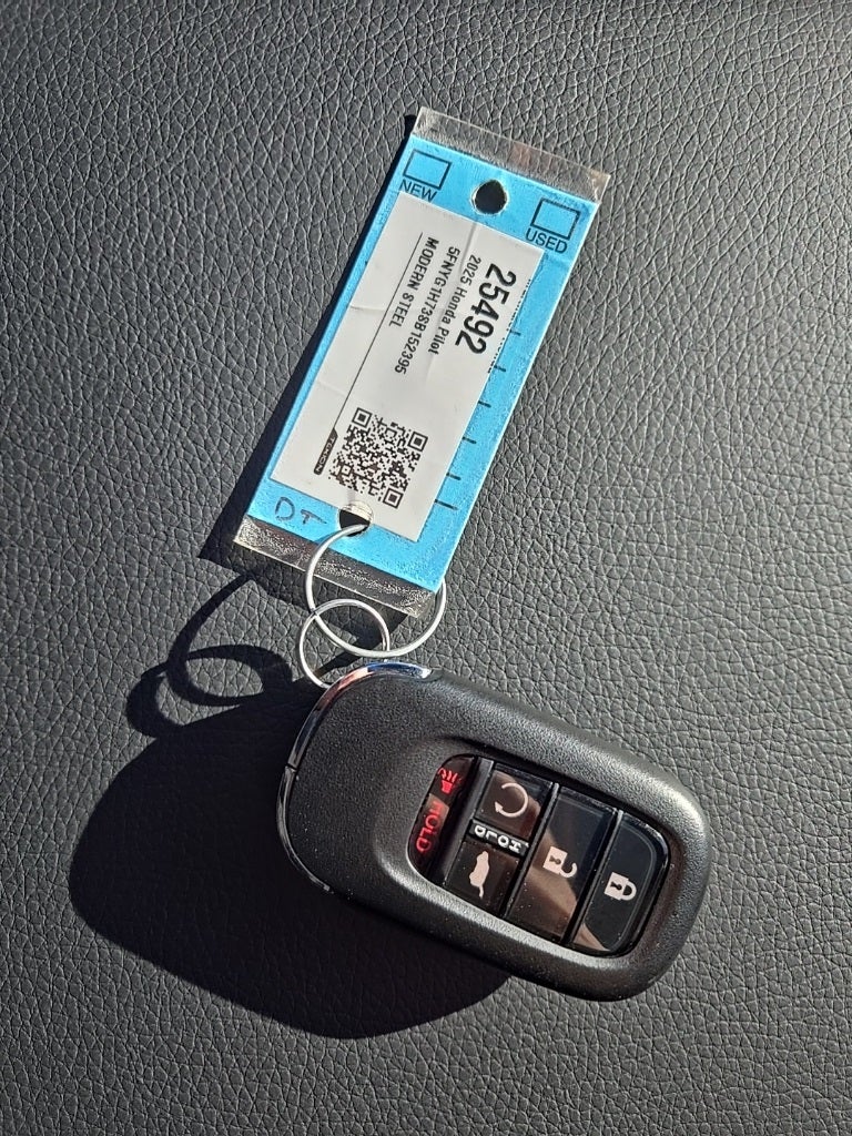 2025 Honda Pilot Touring