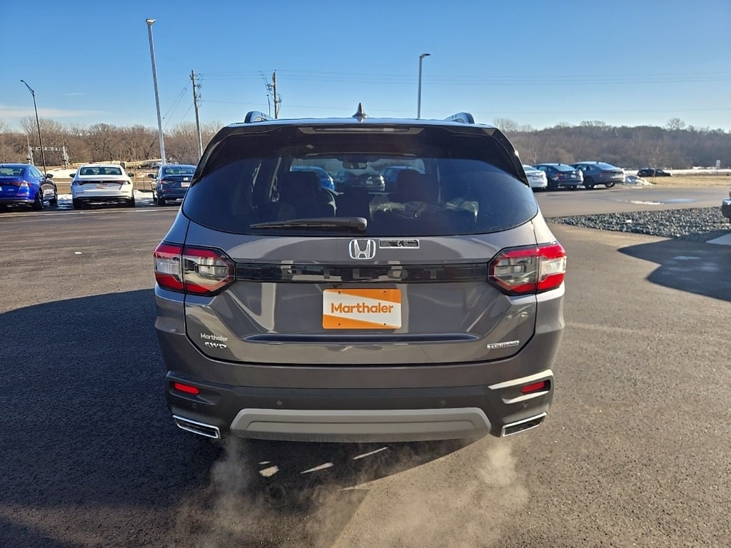 2025 Honda Pilot Touring