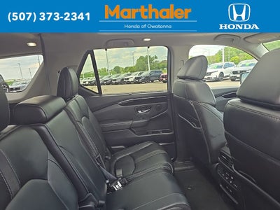 2023 Honda Pilot Touring