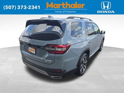 2023 Honda Pilot Touring