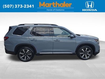 2023 Honda Pilot Touring
