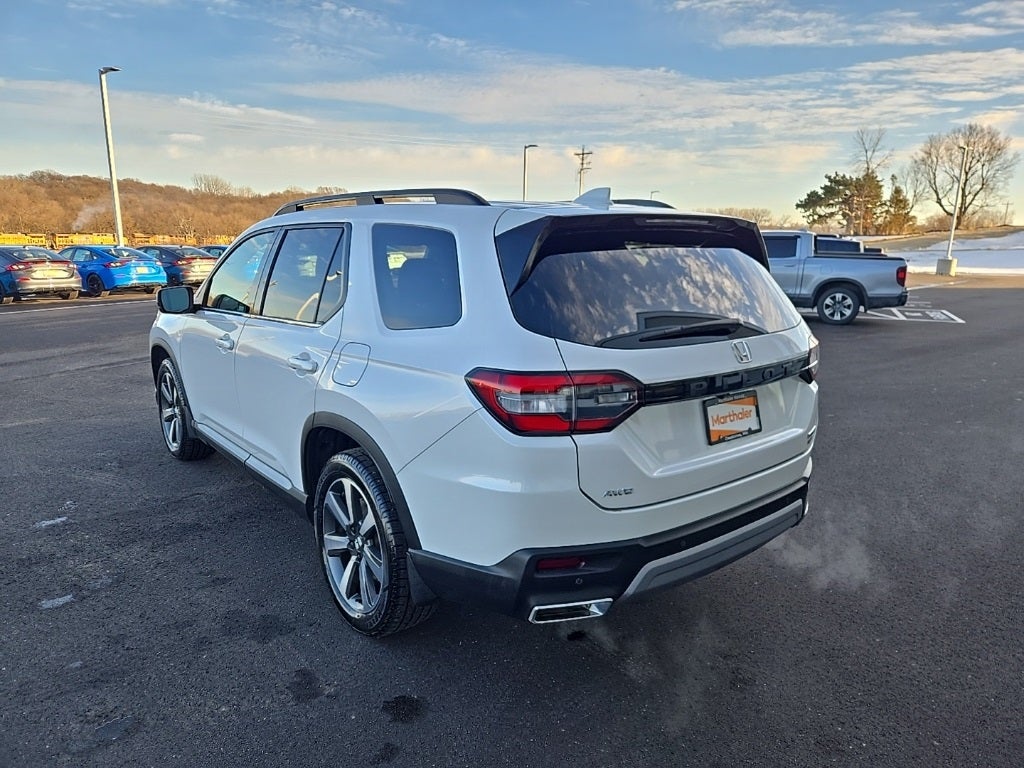 2023 Honda Pilot Touring
