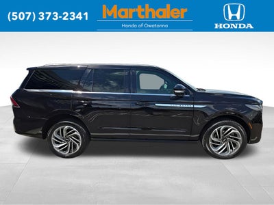 2025 Lincoln Navigator Reserve