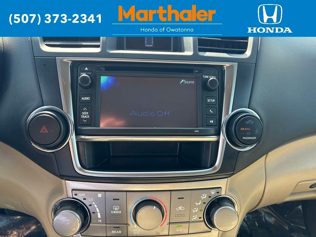 2013 Toyota Highlander SE
