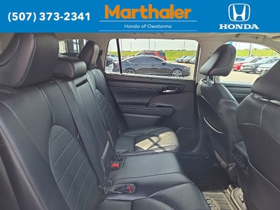 2021 Toyota Highlander XLE