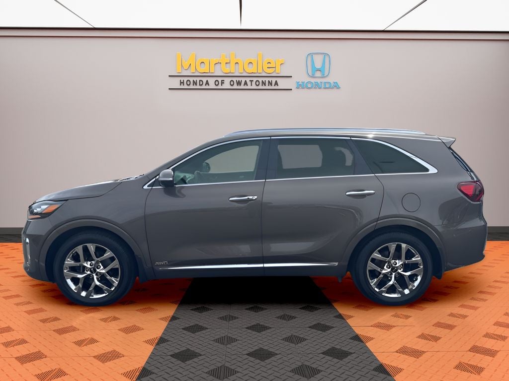 Used 2019 Kia Sorento SXL with VIN 5XYPKDA51KG463353 for sale in Albert Lea, Minnesota