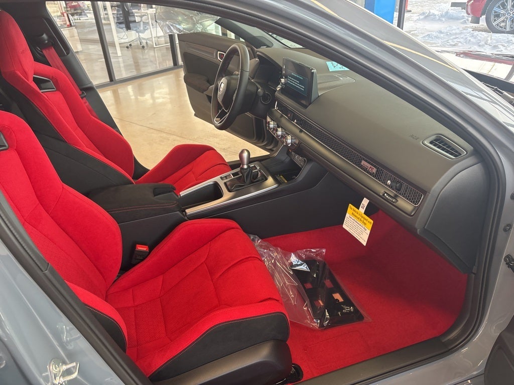 2025 Honda Civic Type R Base