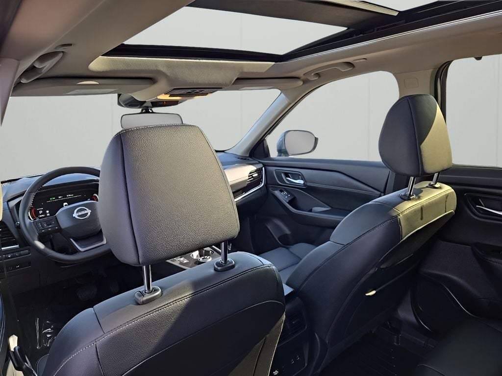 2025 Nissan Rogue SL