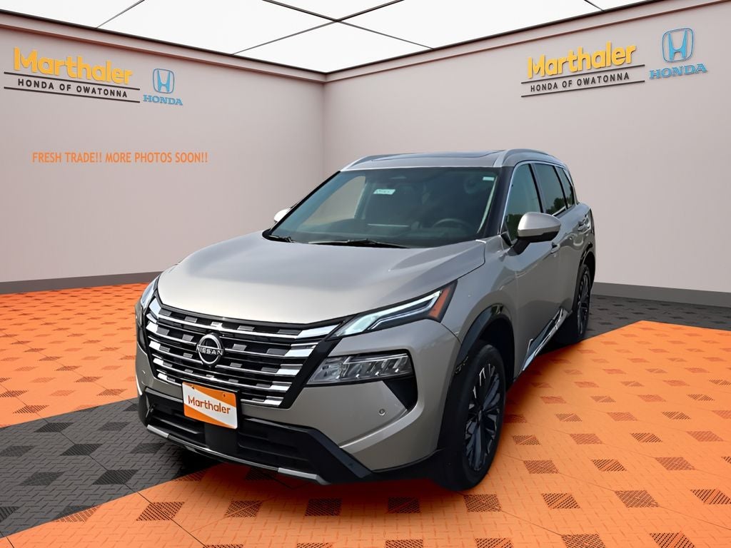 2026 Nissan Rogue Platinum AWD's photo