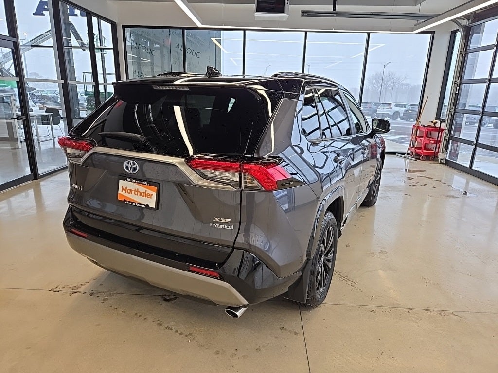 2022 Toyota RAV4 Hybrid XSE