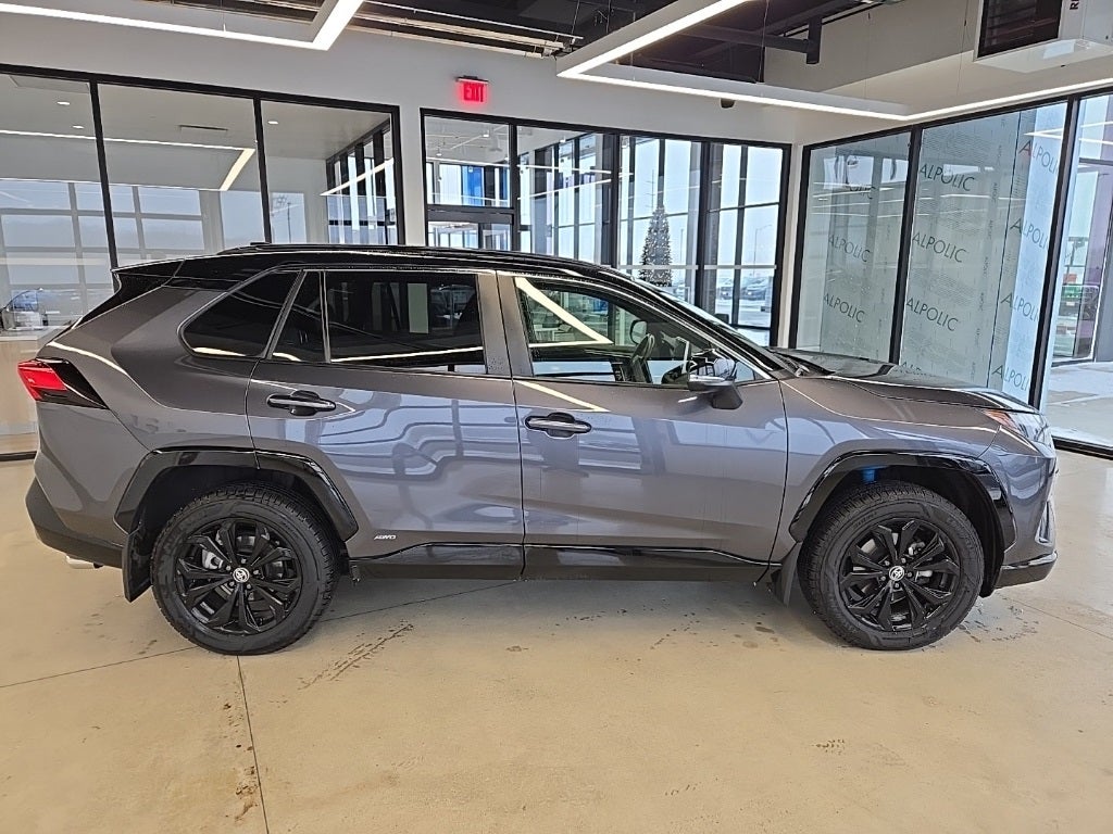 2022 Toyota RAV4 Hybrid XSE