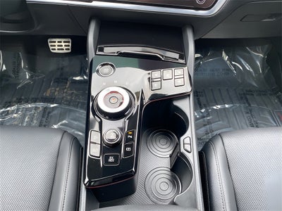 2025 Kia Sportage Plug-In Hybrid X-Line Prestige