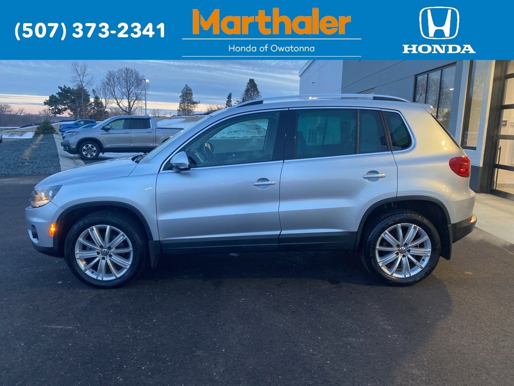 Used 2012 Volkswagen Tiguan S with VIN WVGBV7AX8CW602382 for sale in Albert Lea, Minnesota